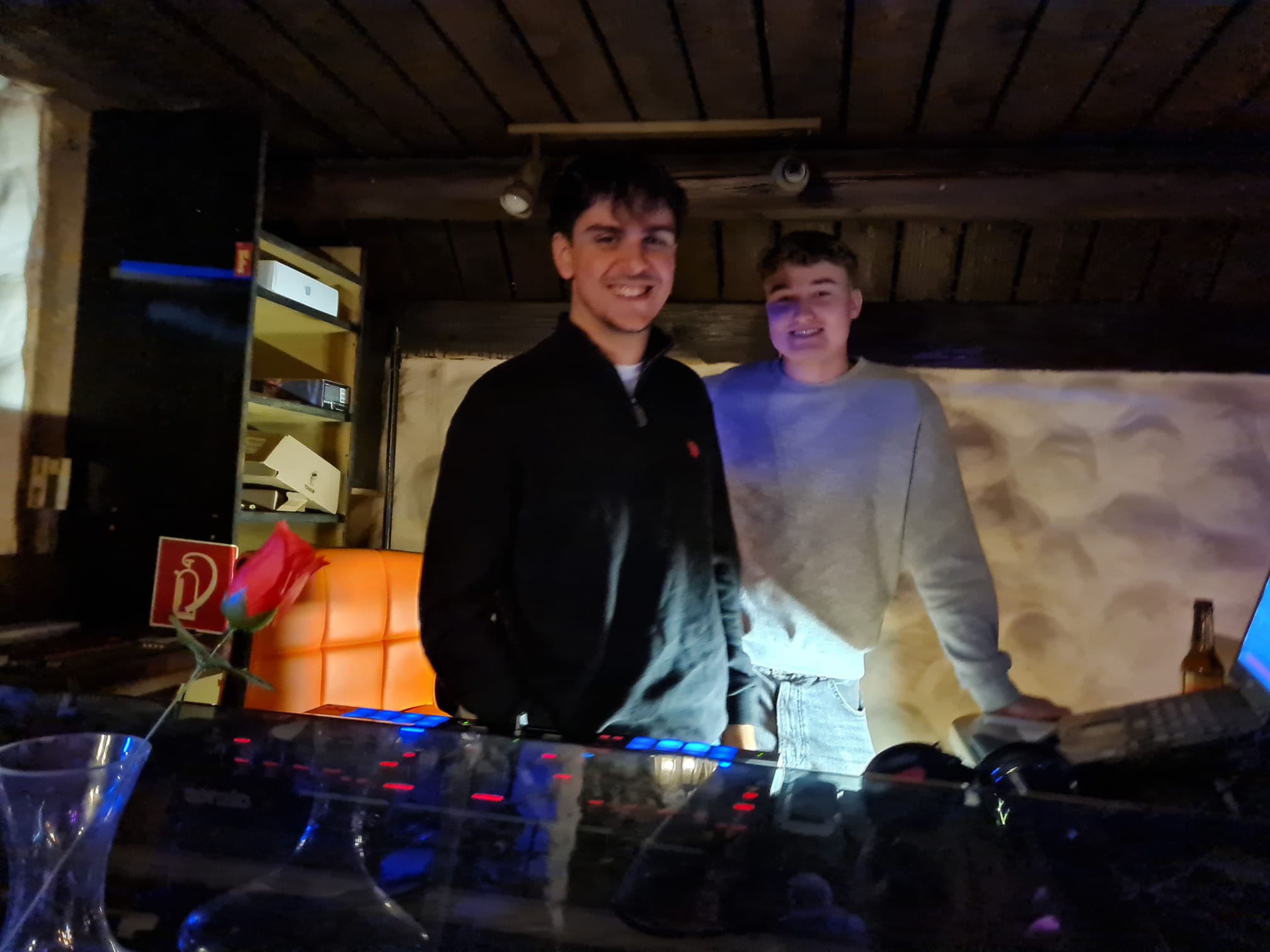 Moonlight Lounge - WhatsApp Image 2026-01-04 at 22.52.18.jpeg